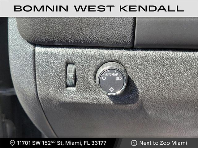 Photo of 2016 Black Chevrolet Colorado