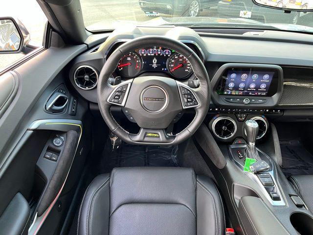 Photo of 2023 Sharkskin Metallic Chevrolet Camaro