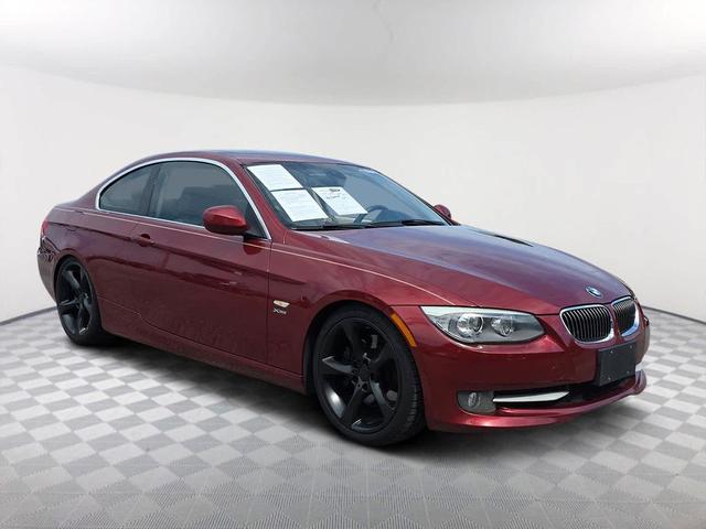 Photo of 2013 Vermilion Red Metallic BMW 335