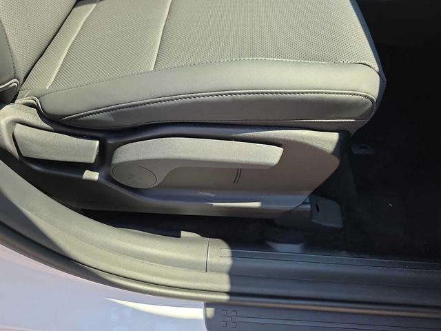 Photo of 2025 Serenity White Hyundai SANTA FE