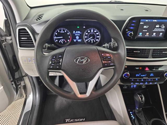 Photo of 2020 Stellar Silver Hyundai TUCSON