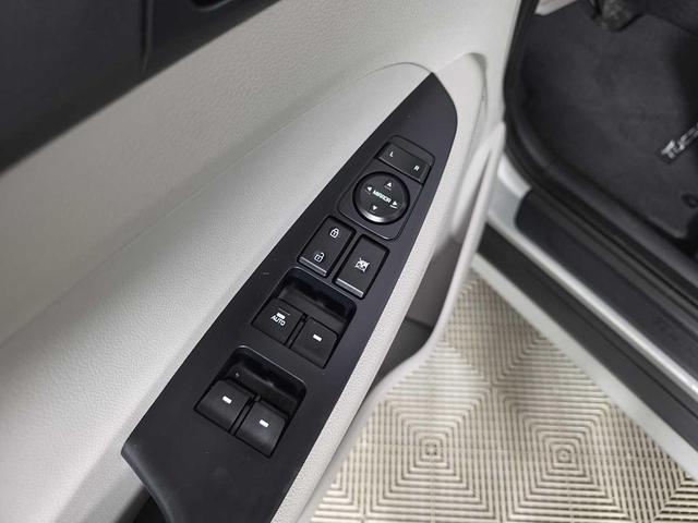 Photo of 2020 Stellar Silver Hyundai TUCSON
