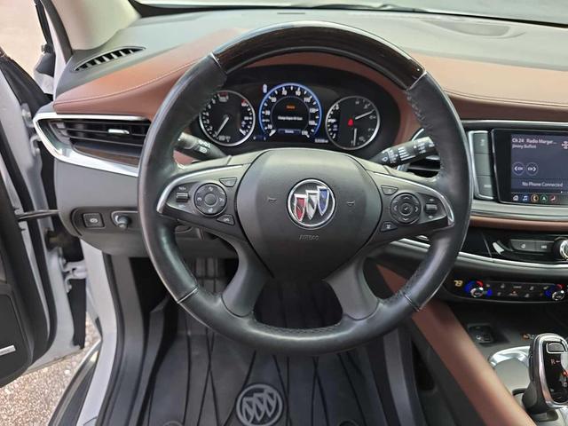 Photo of 2021 White Frost Tricoat Buick Enclave