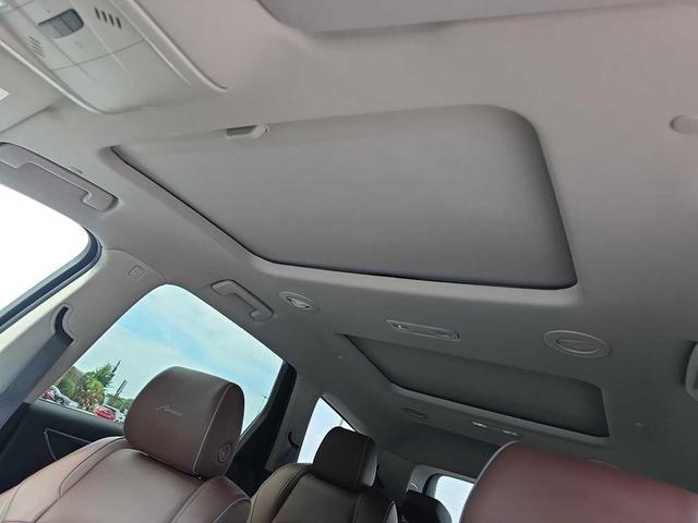 Photo of 2021 White Frost Tricoat Buick Enclave