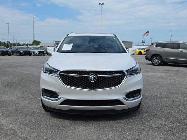 Photo of 2021 White Frost Tricoat Buick Enclave