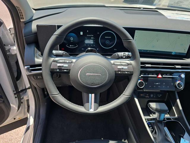 Photo of 2025 Serenity White Pearl Hyundai TUCSON