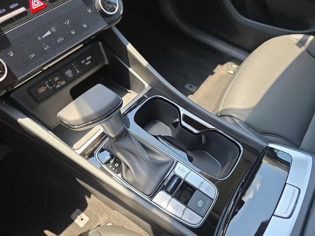 Photo of 2025 Serenity White Pearl Hyundai TUCSON