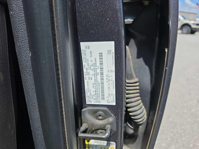 Photo of 2016 Magnetic Metallic Ford F-150