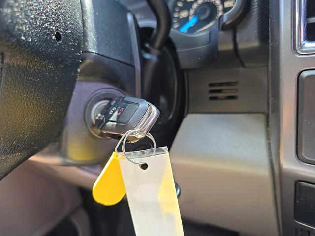 Photo of 2016 Magnetic Metallic Ford F-150