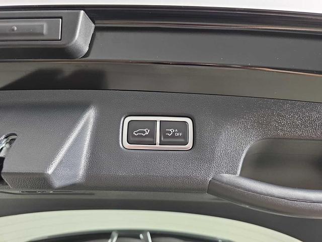 Photo of 2025 Aurora Black Pearl Kia Sorento Hybrid