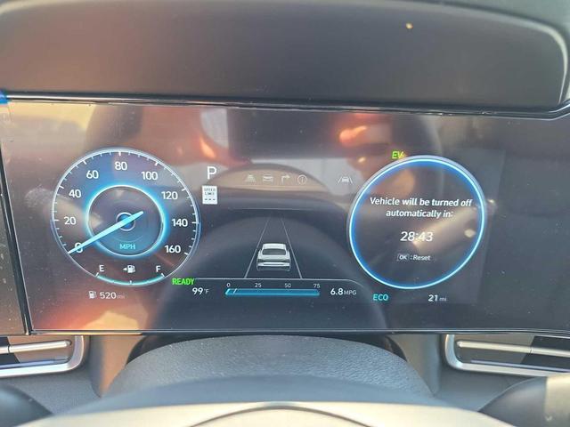 Photo of 2025 Serenity White Hyundai ELANTRA