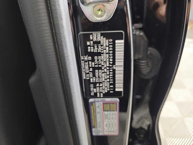 Photo of 2021 Ebony Black Kia Sorento