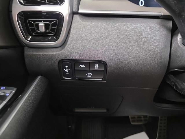 Photo of 2021 Ebony Black Kia Sorento