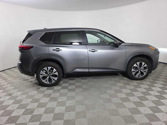 Photo of 2021 Gun Metallic Nissan Rogue