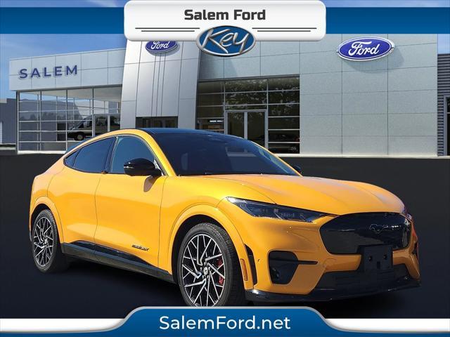 2022 Ford Mustang Mach-e