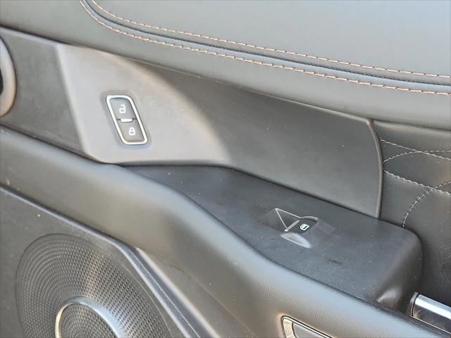 Photo of 2021 Black Ford Expedition