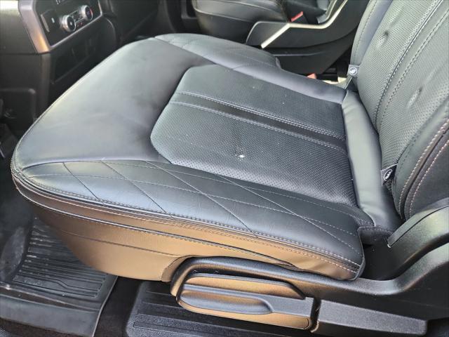 Photo of 2021 Black Ford Expedition