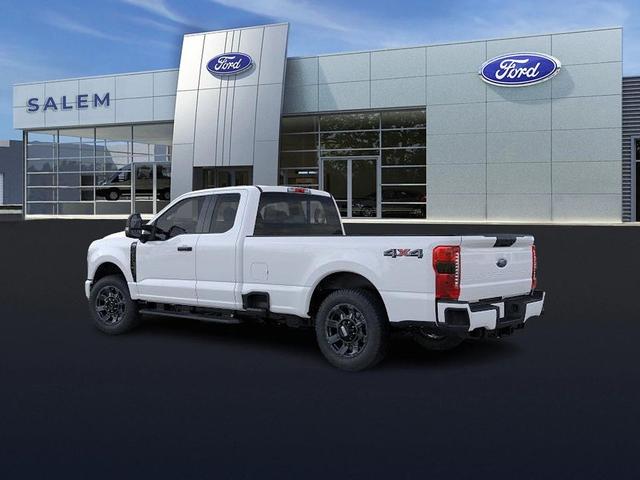 Photo of 2025 Oxford White Ford F-350