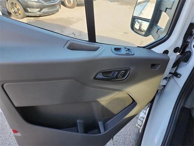 Photo of 2024 Oxford White Ford Transit-350