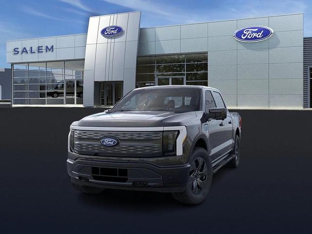 Photo of 2025 Agate Black Metallic Ford F-150 Lightning