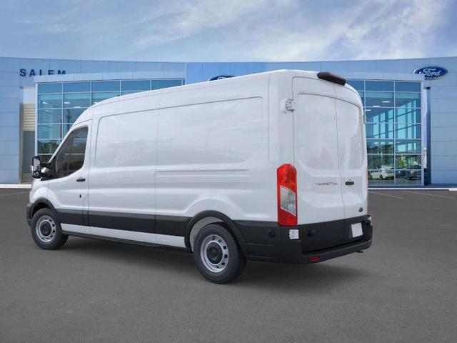 Photo of 2025 Oxford White Ford Transit-250