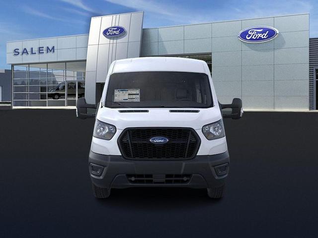 Photo of 2025 Oxford White Ford Transit-250