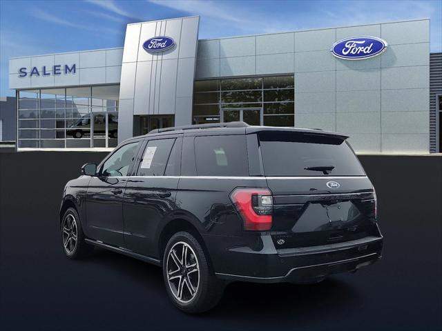 Photo of 2021 Black Ford Expedition