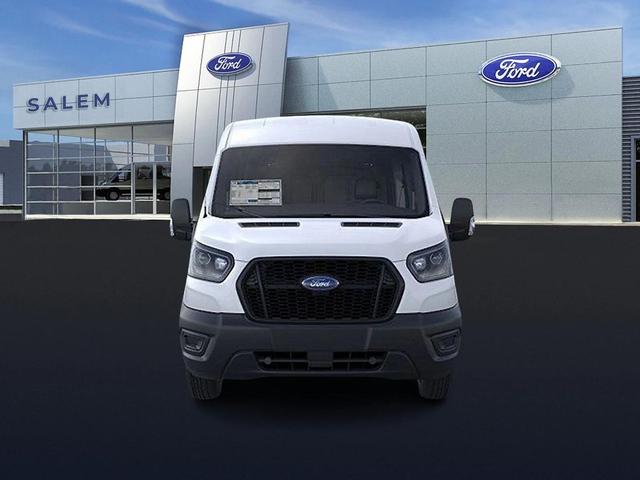 Photo of 2025 Oxford White Ford Transit-250