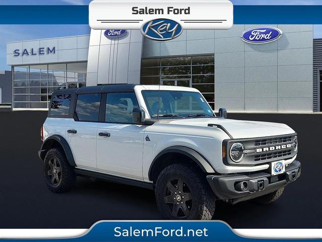 Photo of 2024 Oxford White Ford Bronco