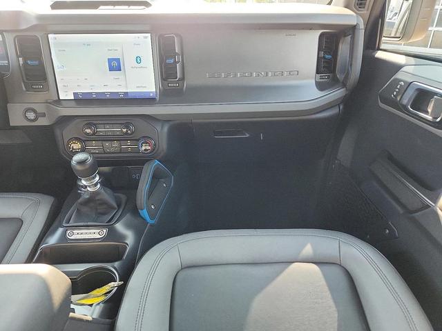 Photo of 2024 Oxford White Ford Bronco