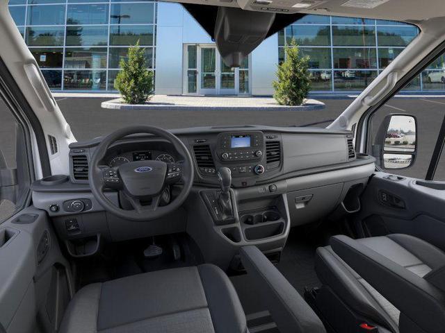 Photo of 2025 Oxford White Ford Transit-250