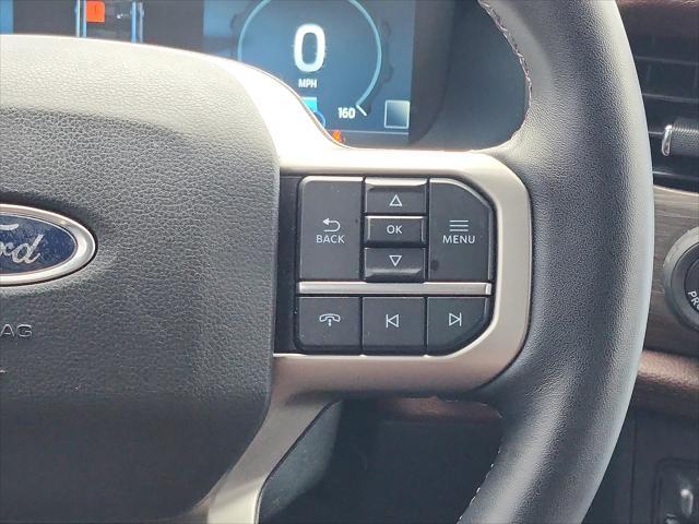 Photo of 2023 Black Metallic Ford Expedition