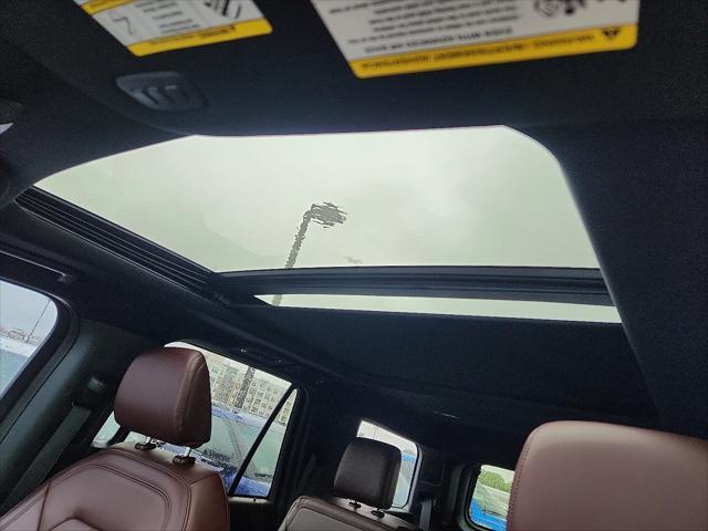 Photo of 2023 Black Metallic Ford Expedition