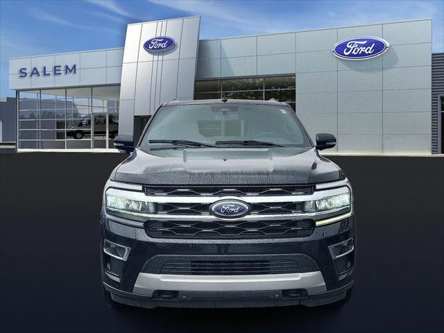 Photo of 2023 Black Metallic Ford Expedition