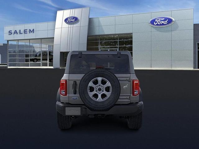 Photo of 2025 Carbonized Gray Metallic Ford Bronco