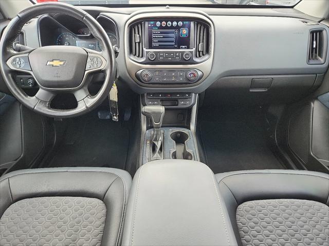 Photo of 2018 Summit White Chevrolet Colorado