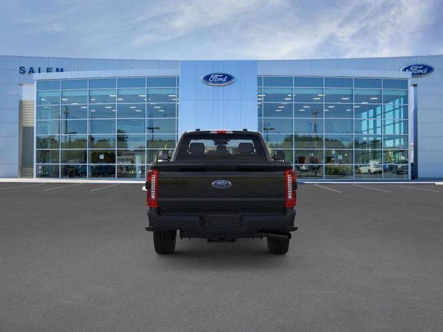 Photo of 2025 Agate Black Metallic Ford F-250