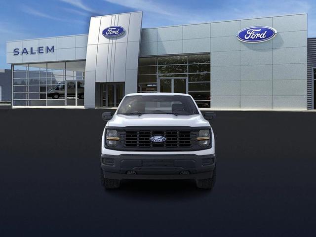 Photo of 2025 Oxford White Ford F-150