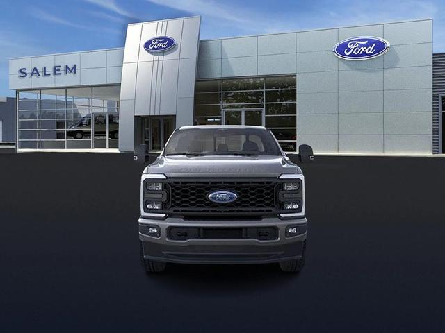 Photo of 2025 Carbonized Gray Metallic Ford F-350