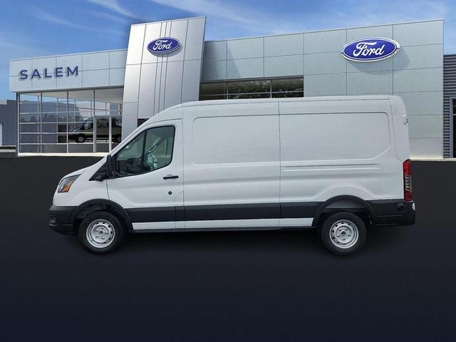Photo of 2025 Oxford White Ford Transit-250