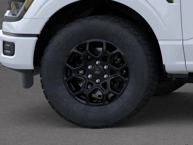 Photo of 2025 Oxford White Ford F-150
