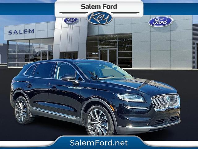 Photo of 2022 Infinite Black Metallic Clearcoat Lincoln Nautilus