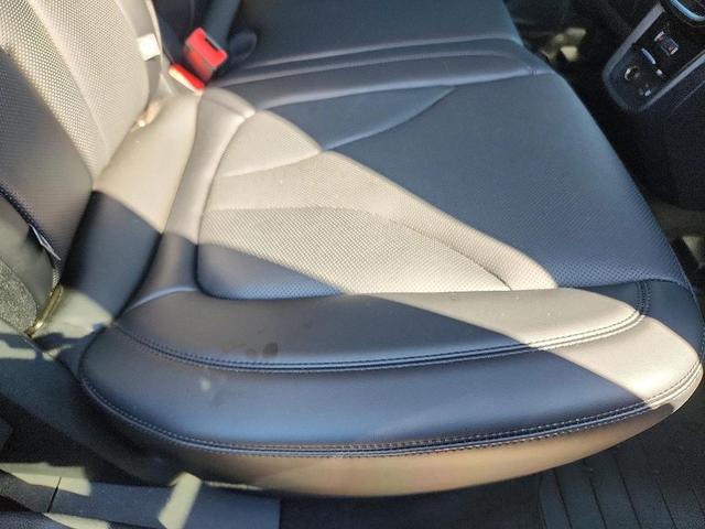 Photo of 2022 Infinite Black Metallic Clearcoat Lincoln Nautilus