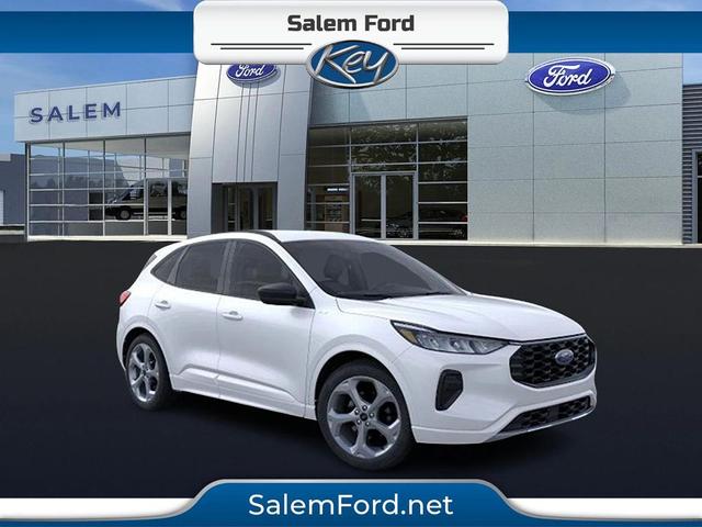Photo of 2024 Star White Metallic Tri-Coat Ford Escape