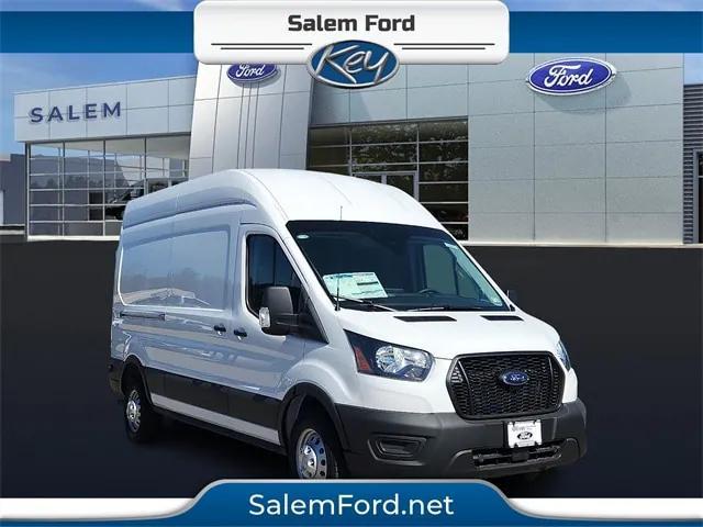 Photo of 2025 Oxford White Ford Transit-350