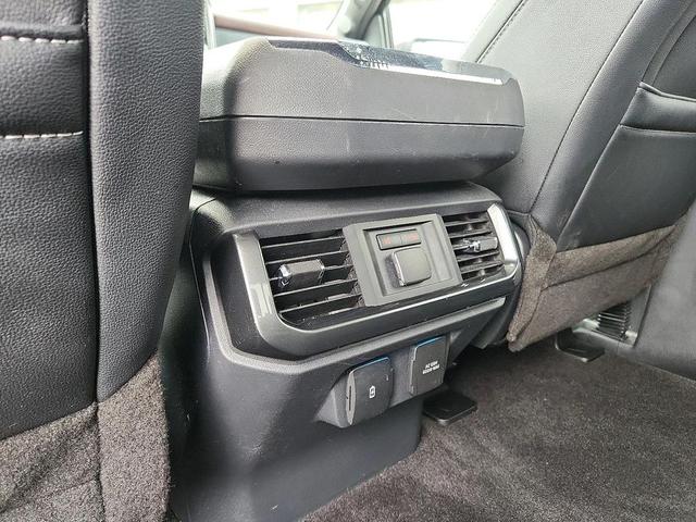 Photo of 2022 Black Metallic Ford F-150