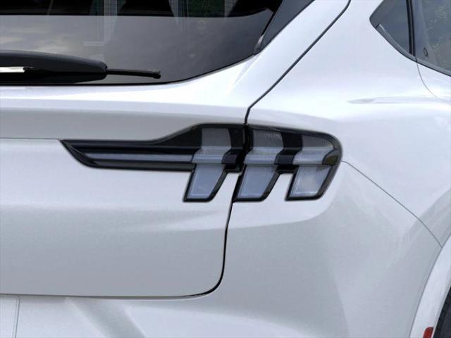 Photo of 2025 Star White Metallic Tri-Coat Ford Mustang Mach-E