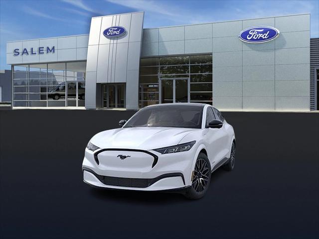 Photo of 2025 Star White Metallic Tri-Coat Ford Mustang Mach-E