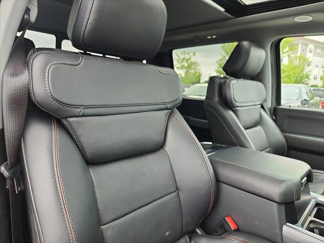 Photo of 2024 Carbonized Gray Metallic Ford F-250