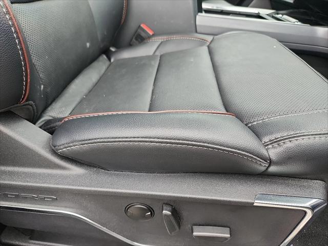 Photo of 2024 Carbonized Gray Metallic Ford F-250